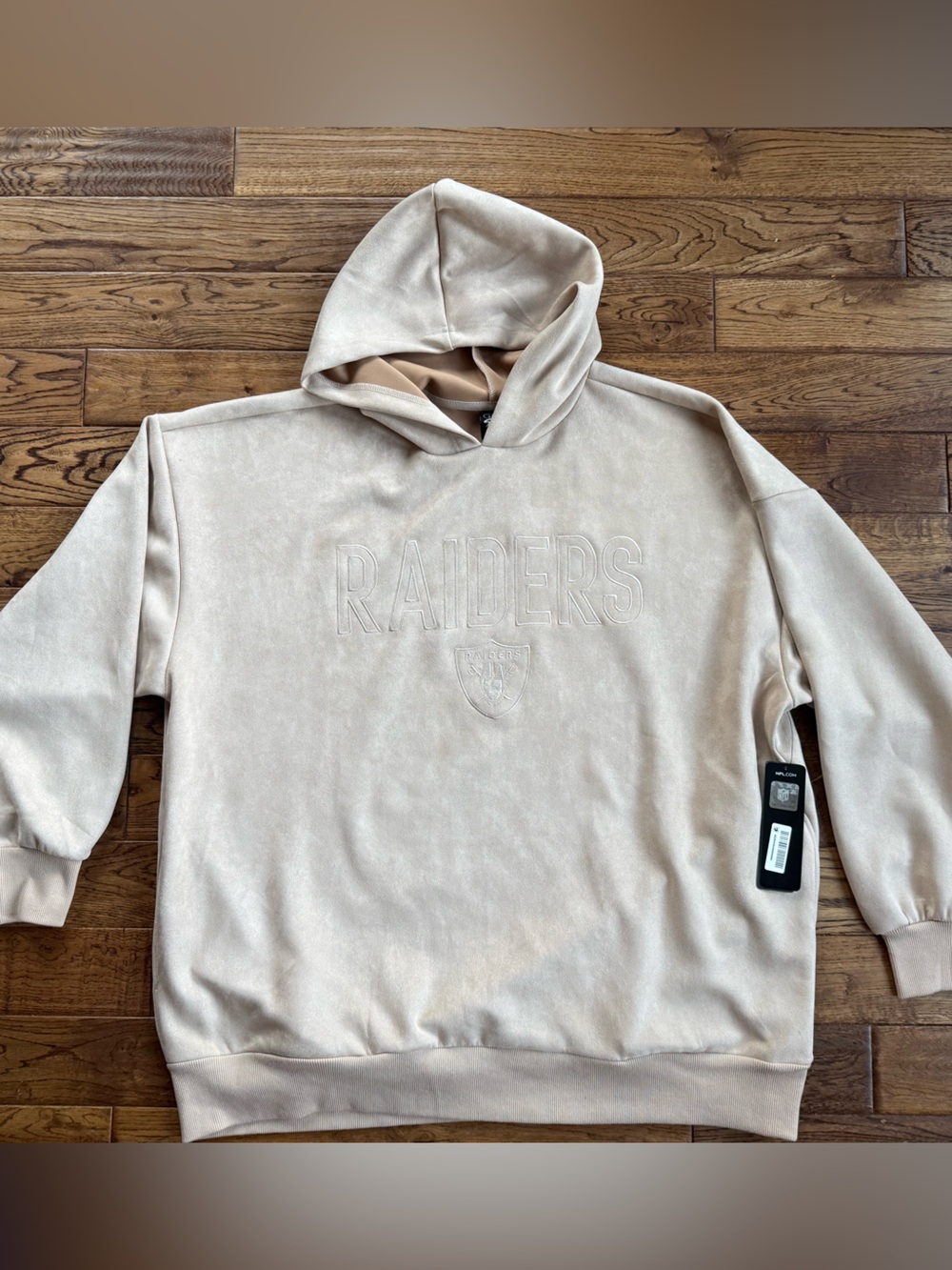 Las Vegas Raiders Hoodie Women’s XL Beige Logo NFL Gill by Carl Banks NWT